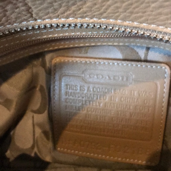 Coach Tan Purse - Picture 4 of 8